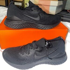 Nike Epic React Flyknit 2 Black women’s size 9